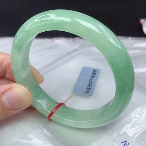 翡翠手镯未镶嵌57圈2757