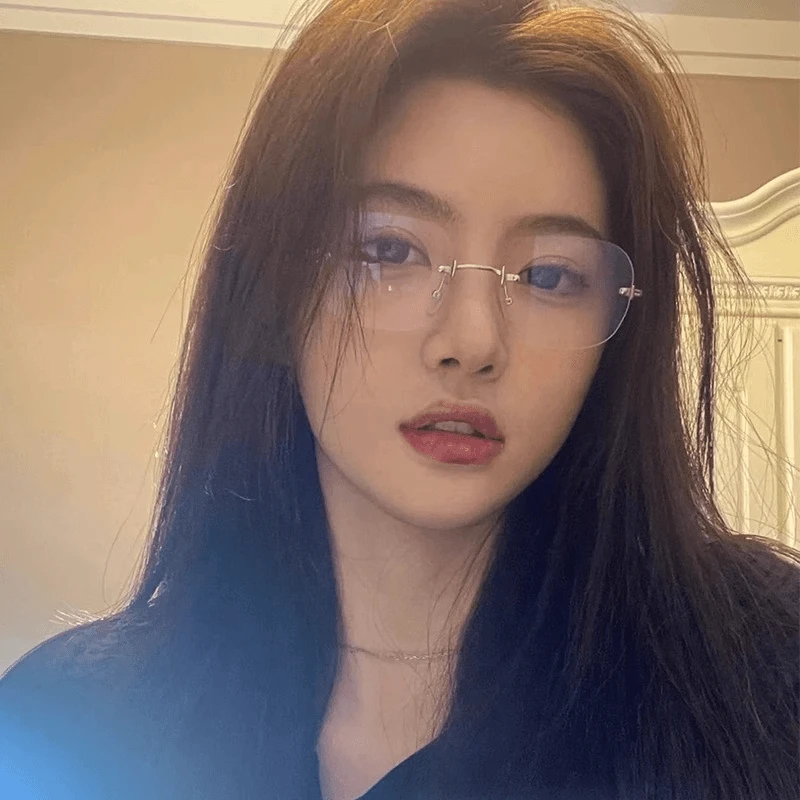 绝美无边框禁欲近视眼镜时尚防蓝光韩版超轻女款网红高端金丝眼镜