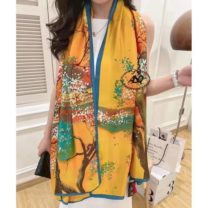 339 丽景缎90x180左右金玉满堂丝巾长巾