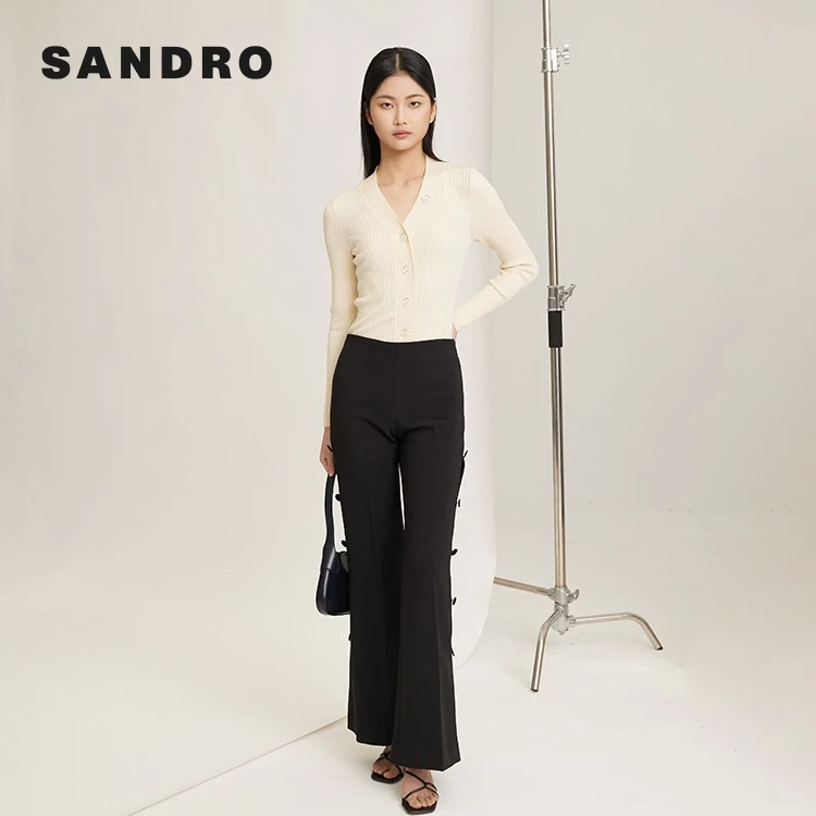 【待】SANDRO女装高级感休闲单排纽扣V领打底针织上衣SFPCA00118