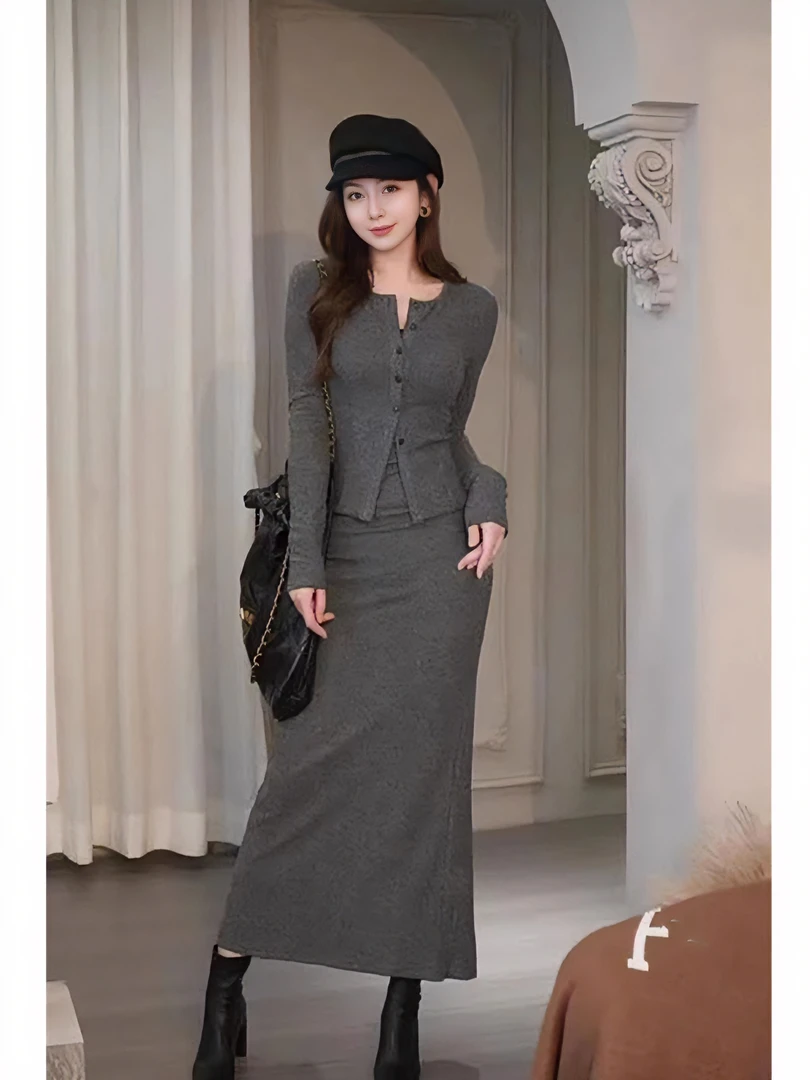 【感觉至上】2023时尚秋冬款高级气质上衣+高腰半身长裙两件套