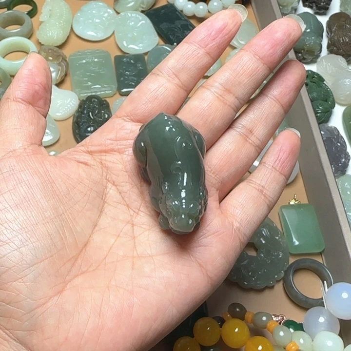 和田玉挂件未镶嵌