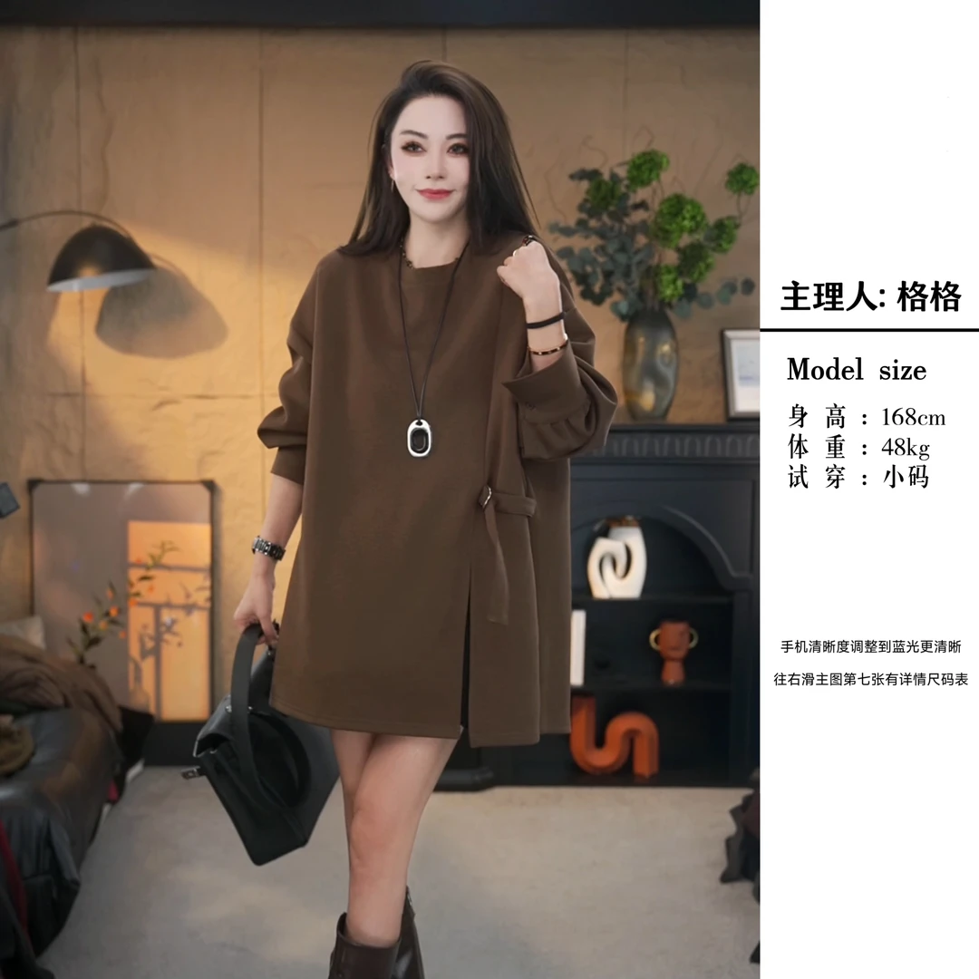 【格小姐】6110-30早秋韩版宽松上衣设计感系扣侧开叉百搭长袖T恤女