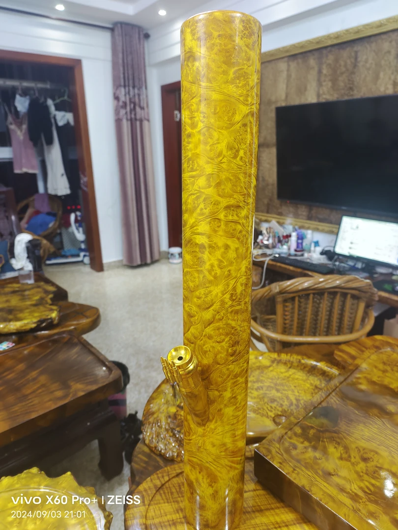 黄金樟木筒，天然无拼接，榴花爆满，珍藏品，编号20240001