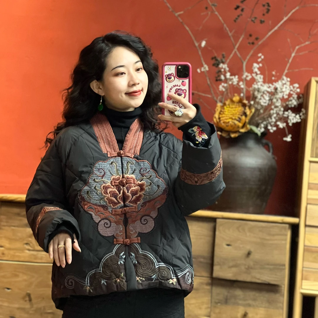 【小秋穿搭】新中式鸭羽绒服女新款满片刺绣冬季保暖外套