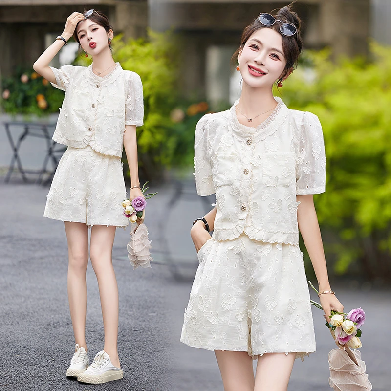 小个子韩版气质宽松香风洋气减龄上衣短裤两件套蕾丝显瘦套装