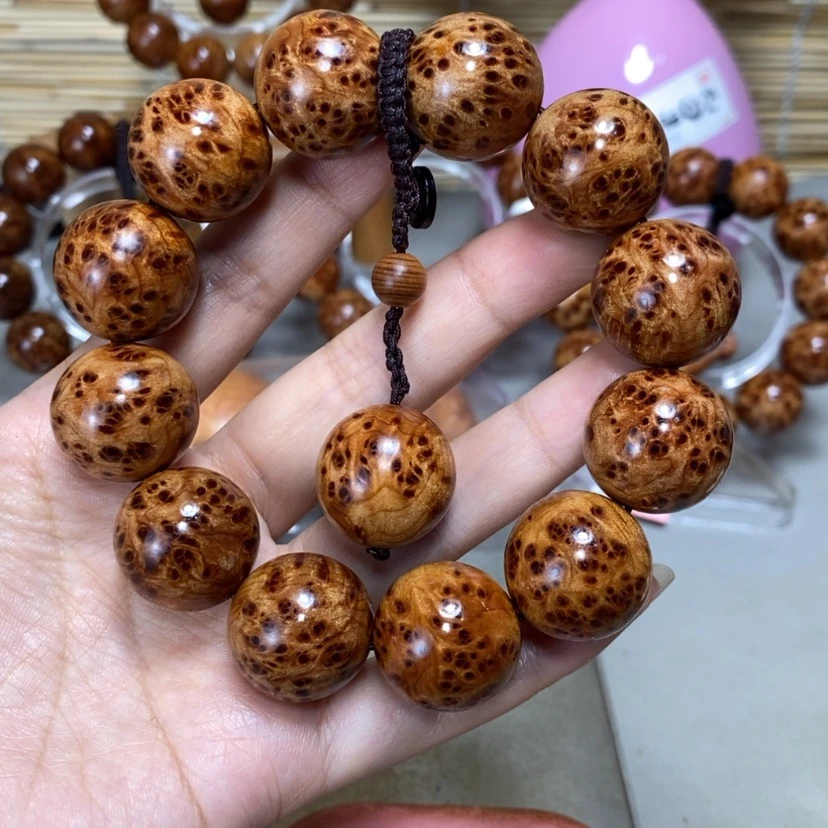 【闪购商品】崖柏手串/手链L***