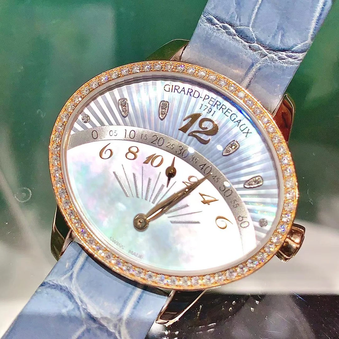 99新 Girard- Perregaux/芝柏表 逆跳猫眼/自动机械/表径35*30mm