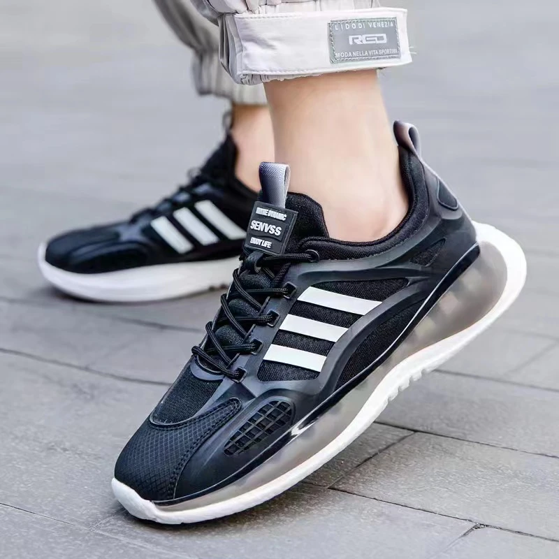 新款男士休闲透气运动鞋潮流逛街百搭轻便网面耐磨旅游跑步鞋