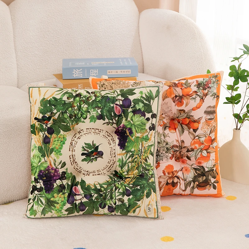 民族柿子葡萄毛绒坐垫办公室学生宿舍久坐加厚椅子榻榻米屁股垫