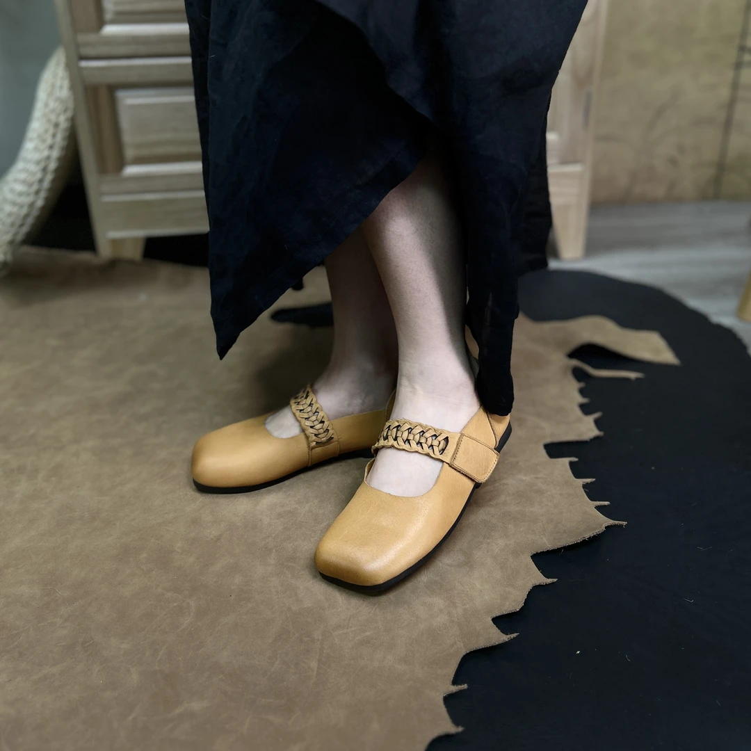 真皮女士单鞋复古软底春夏季方头百搭软底软面女鞋118-501