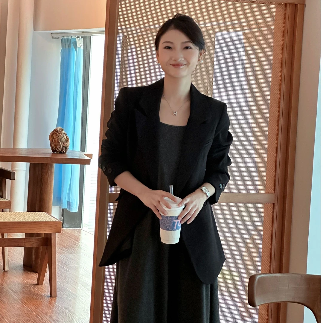 小个子修身显瘦西装外套女新款秋季气质韩版设计感小西服女春休闲