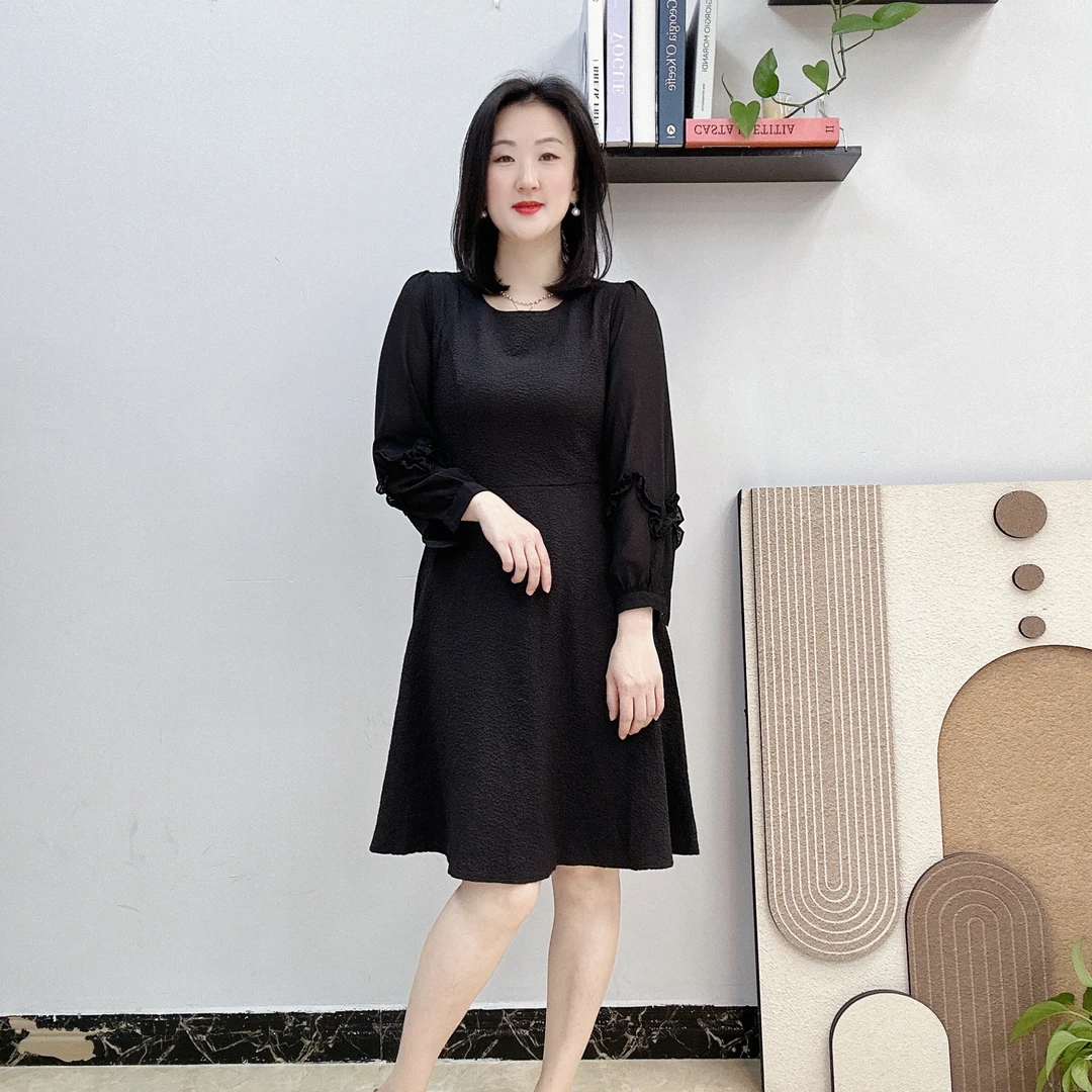 法式提花连衣裙女春季2024年新款大码女装气质方领收腰显瘦裙子潮