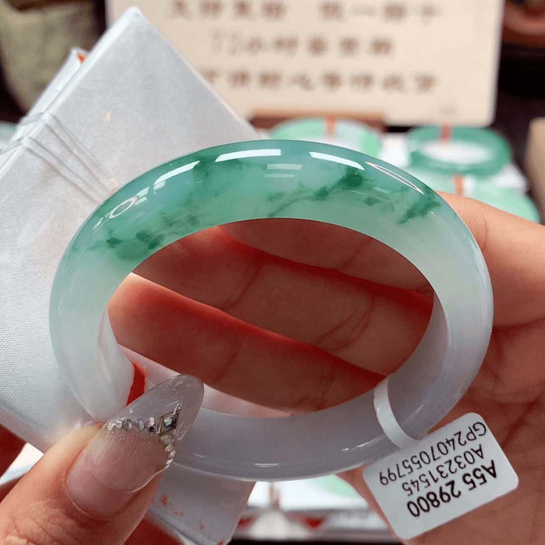 翡翠手镯未镶嵌手镯66
