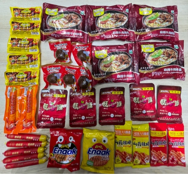 热辣劲爽零食派对套餐方便面酷咪麻辣鸡肉肠全国包邮