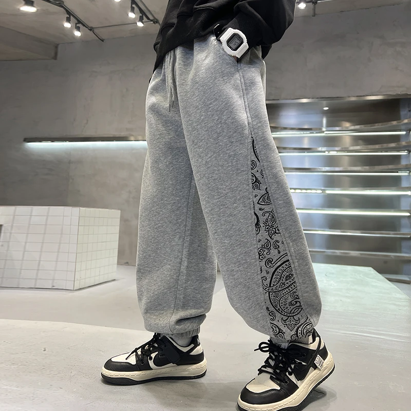 男童裤子2024新款中大童韩版洋气休闲裤儿童春秋卫裤学生大童裤子