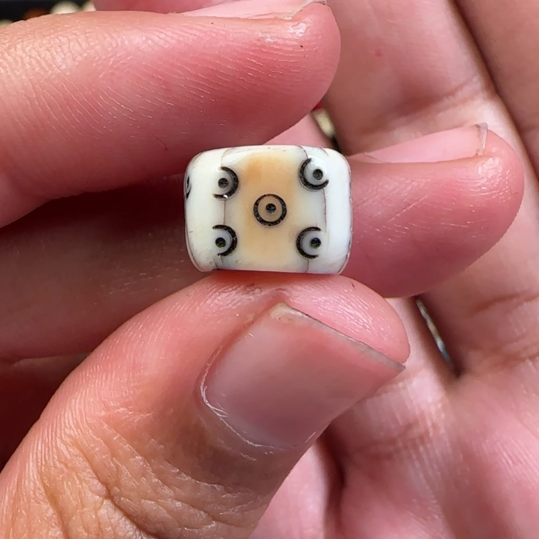 菩提根/象牙果吊坠家****?