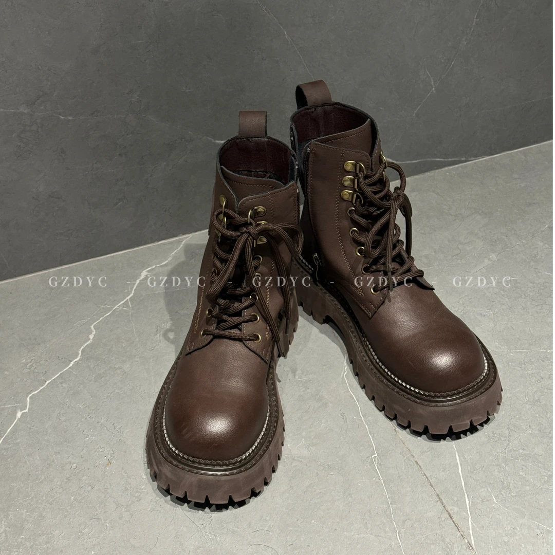 【鸽子的衣橱】新款休闲百搭厚底时尚圆头英伦风防滑耐穿马丁靴