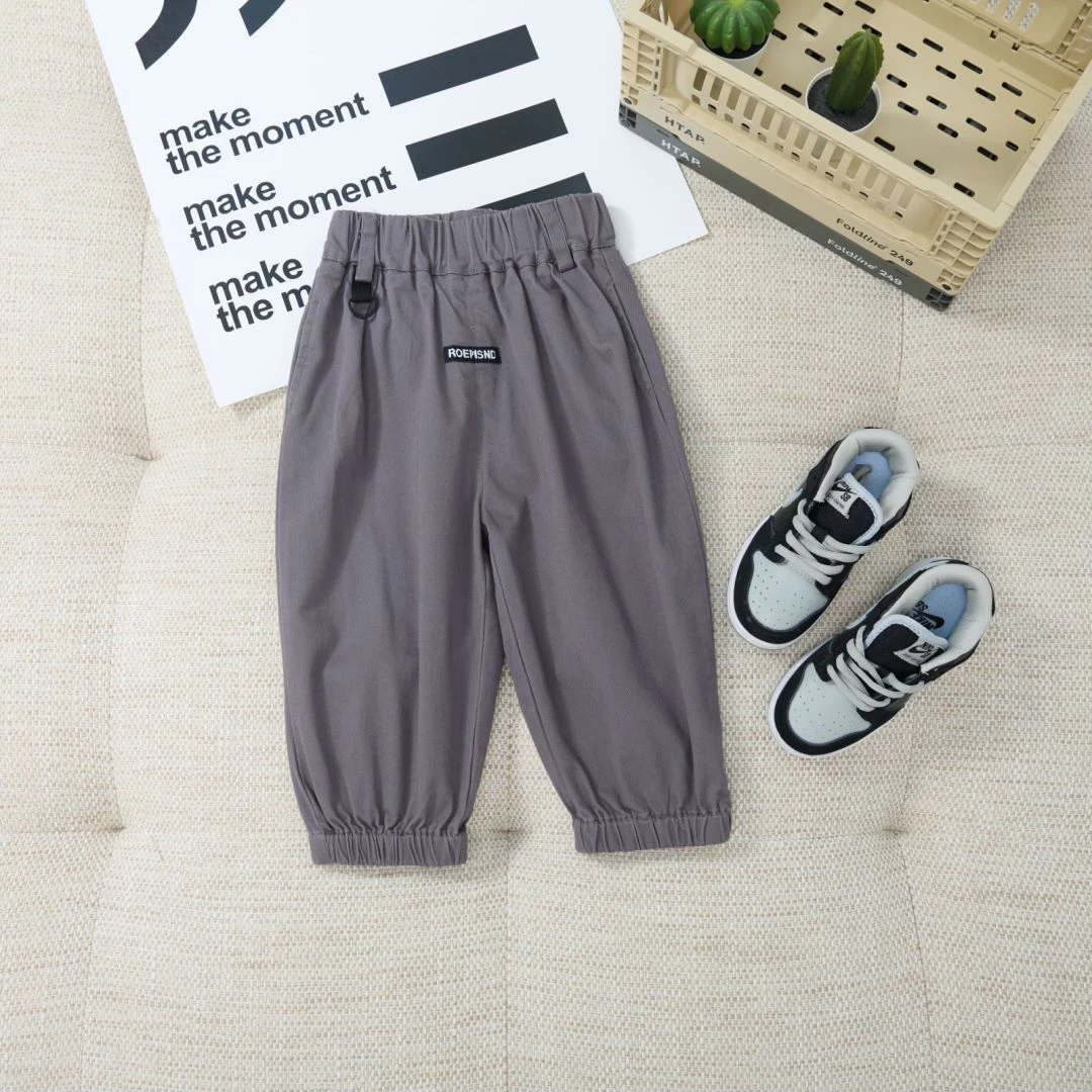 儿童秋季韩版百搭贴标束脚裤SQ1157