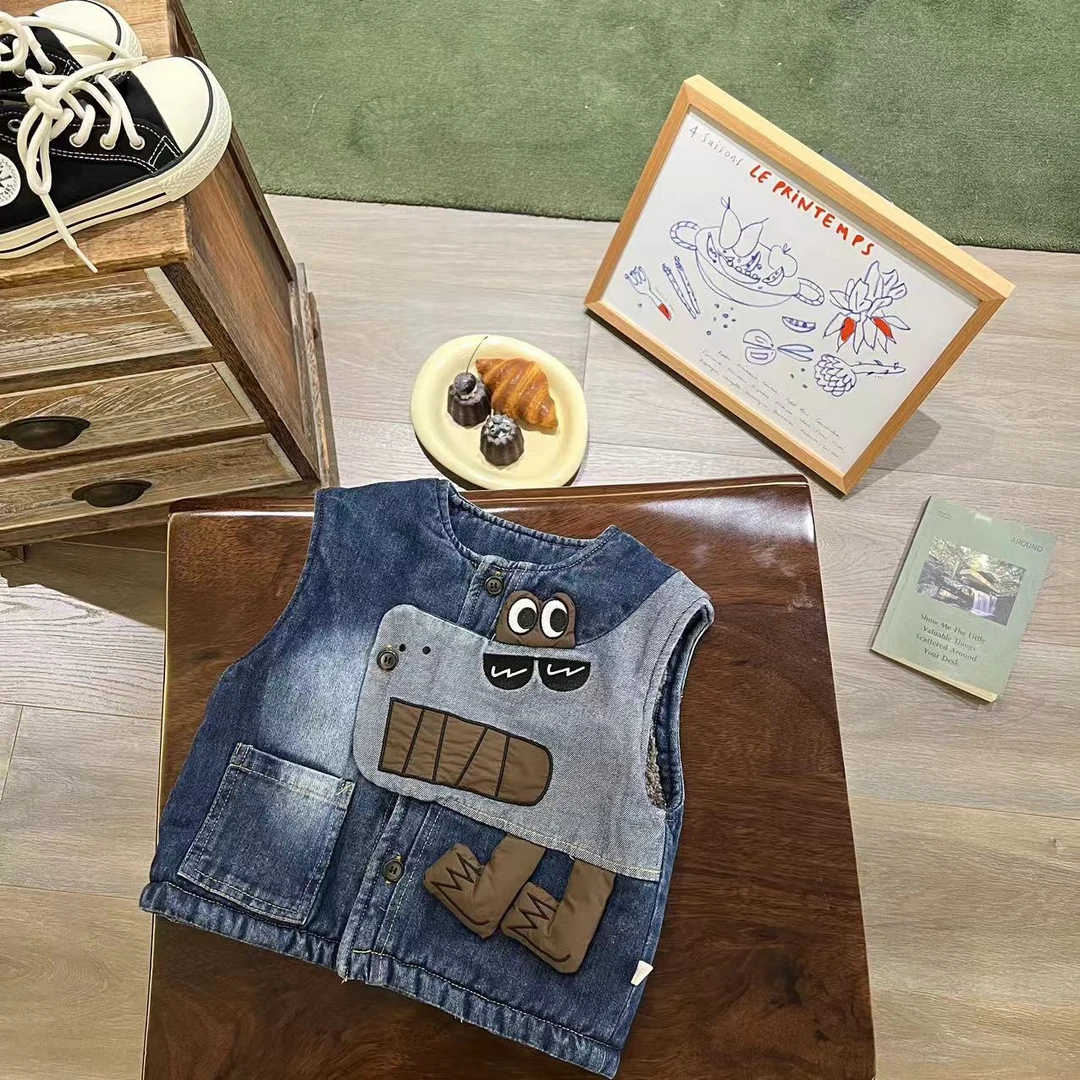 儿童秋冬卡通刺绣恐龙加厚牛仔马甲H1755