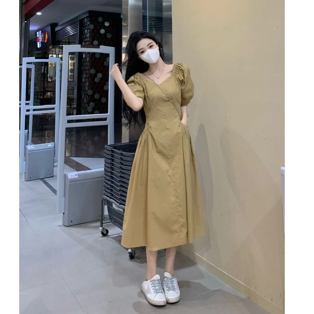 2025新款多巴胺遮肚子显瘦连衣裙夏季梨形身材短袖裙子女