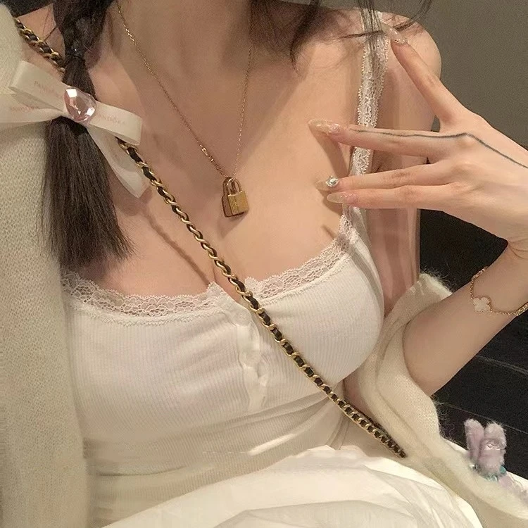 【甜欲尤物】纯欲百搭设计感辣妹性感蕾丝吊带背心