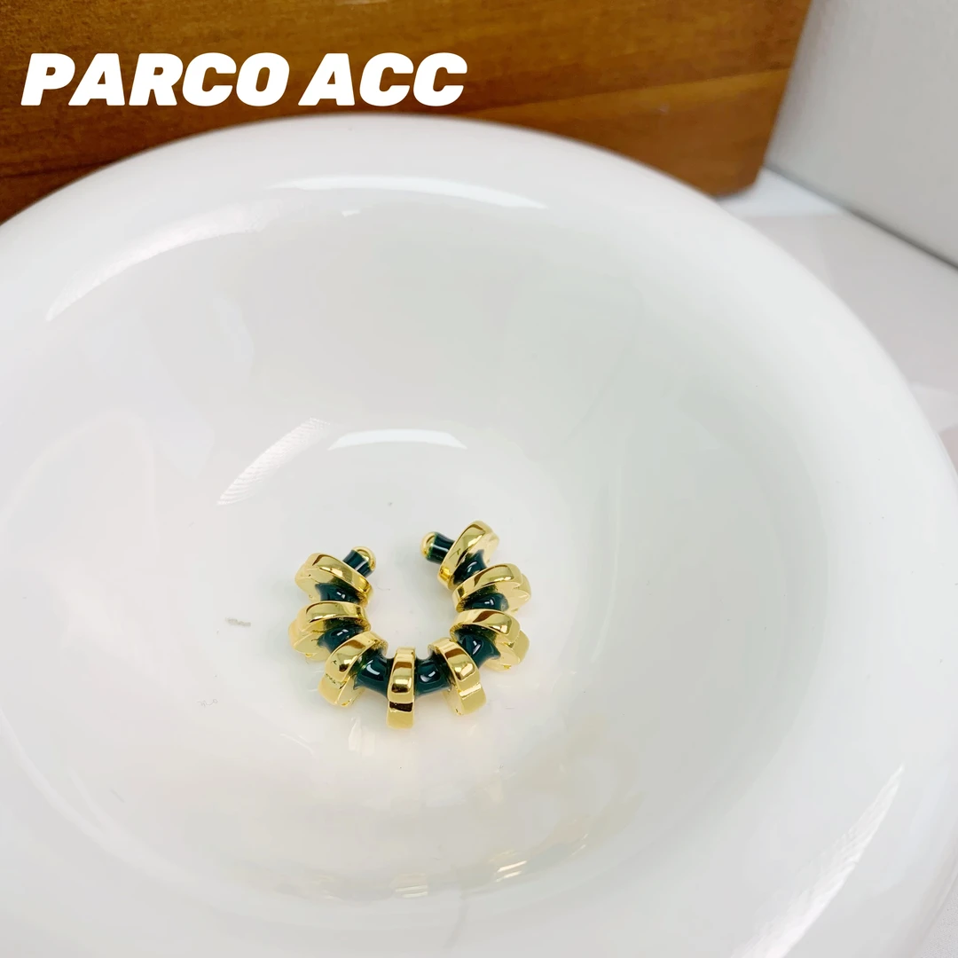 铜合金珐琅耳饰 S101 墨绿珐琅拼接小花苞耳骨夹