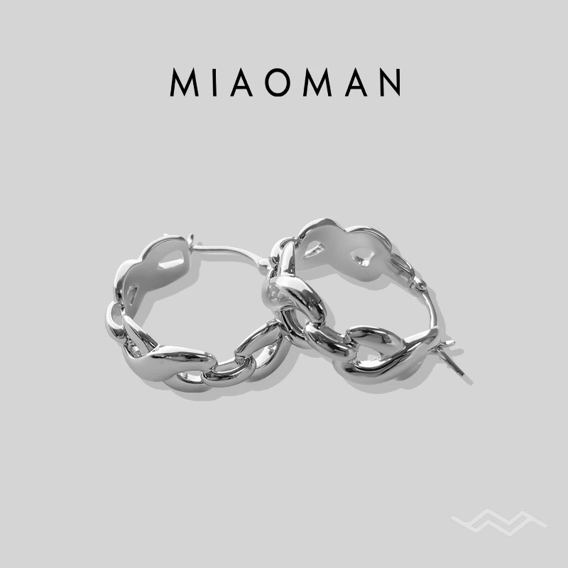 【妙姐精选】深圳高端欧货C字耳环BW00022