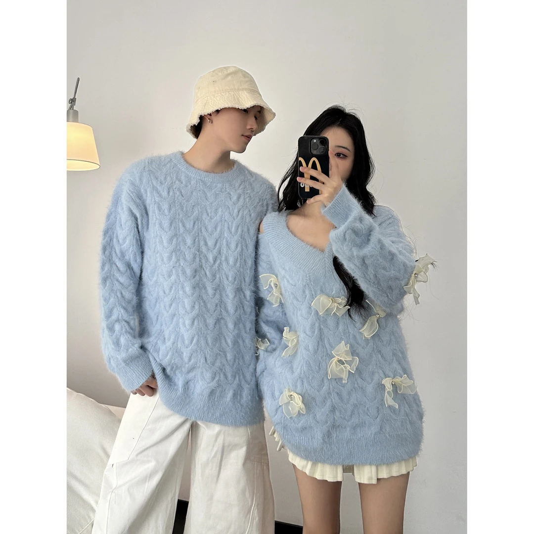 情侣装新款奶蓝色毛衣女套头秋冬加厚宽松慵懒风软糯温柔针织上衣