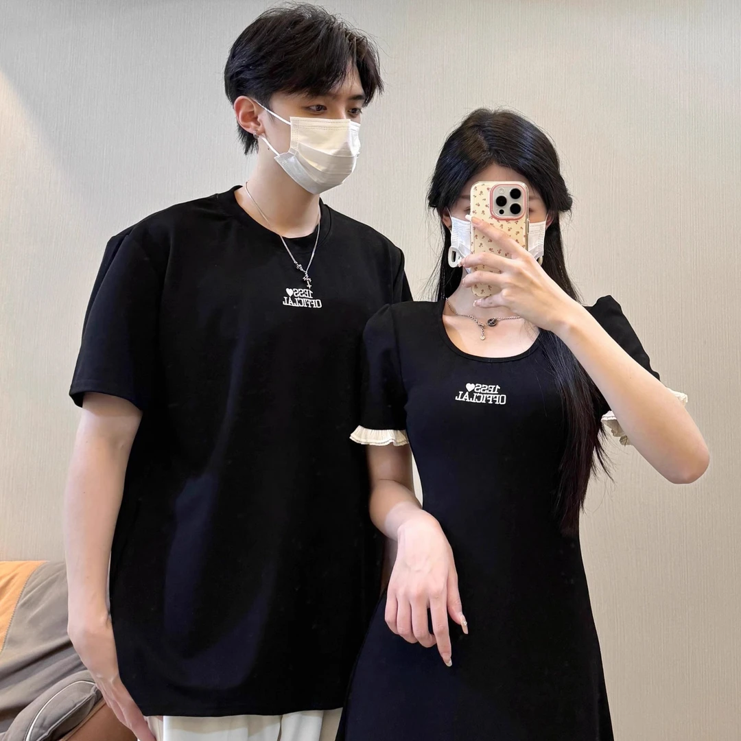 情侣装夏季2025韩版短袖T恤小众设计感女连衣裙法式一裙一衣ins潮
