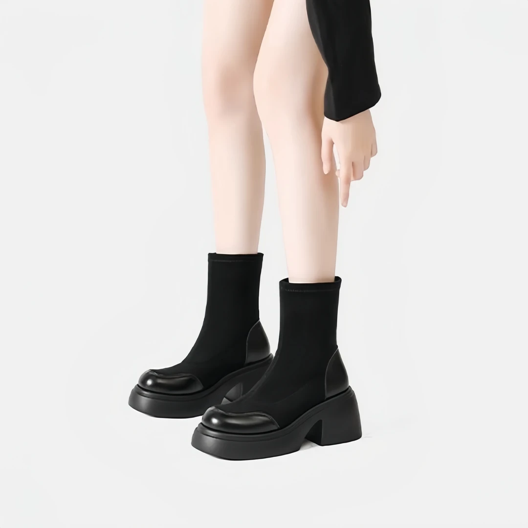 圆头黑色厚底瘦瘦靴女2024年新款秋冬时尚西部靴高跟短筒靴袜靴女