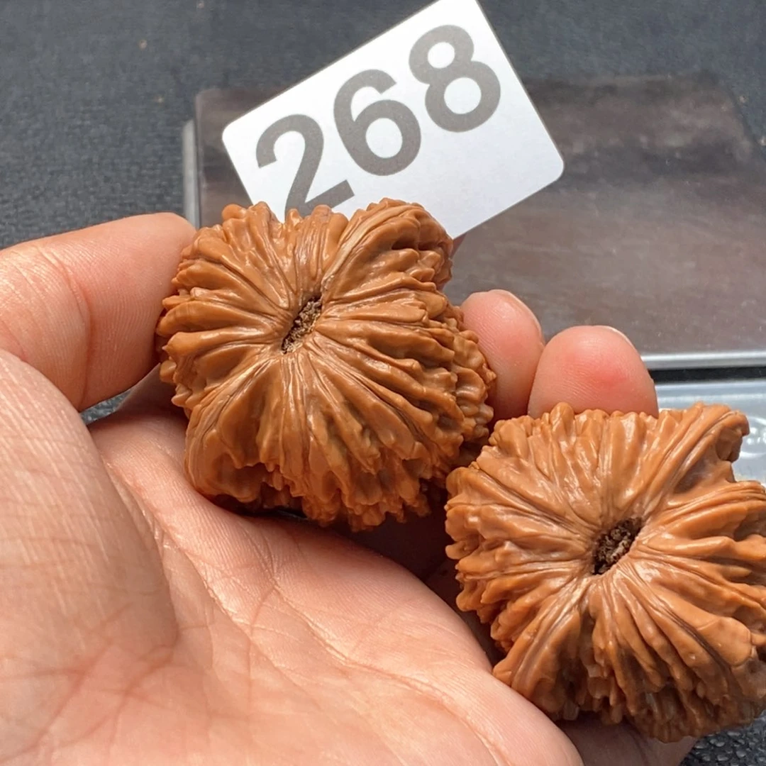 文玩核桃吊坠文玩核桃一物一图