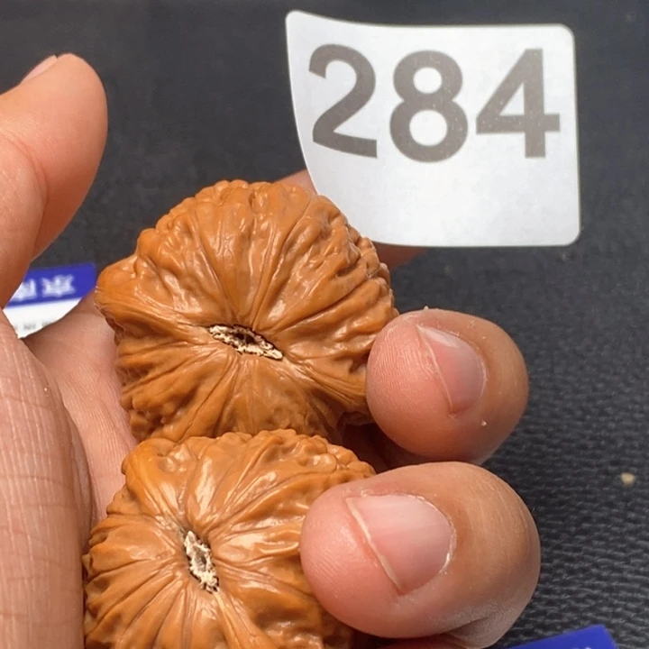 文玩核桃吊坠文玩核桃一物一图