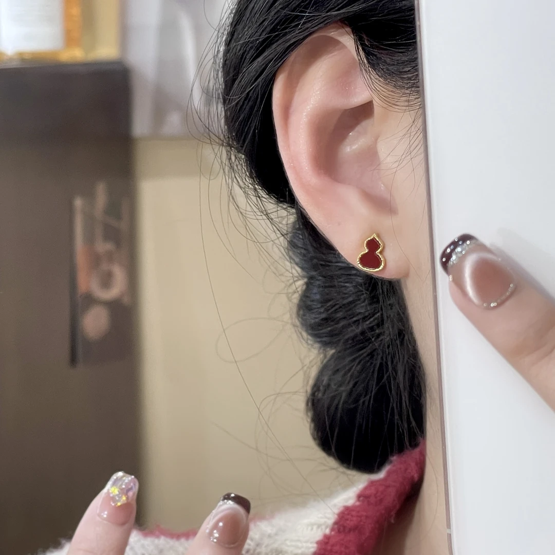 A-409 复古红福禄葫芦耳钉女精致百搭耳饰