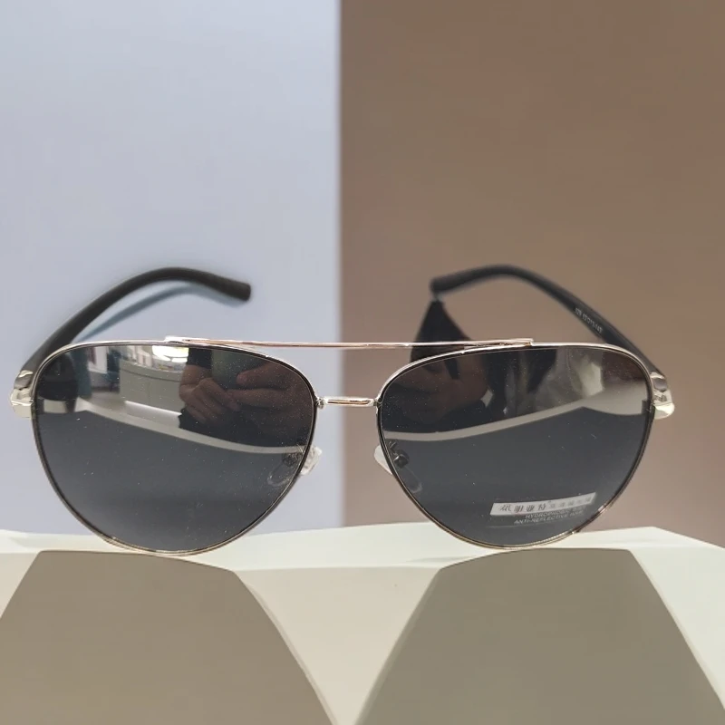 偏光太阳镜时尚新款  高档