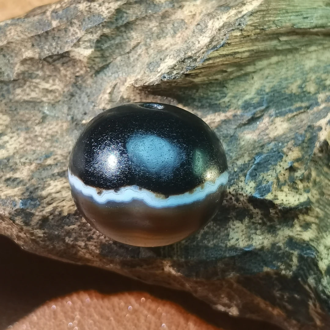 千年天然系列流转藏传一线珠大尺寸无裂玛瑙玉髓定制锁骨手串吊坠