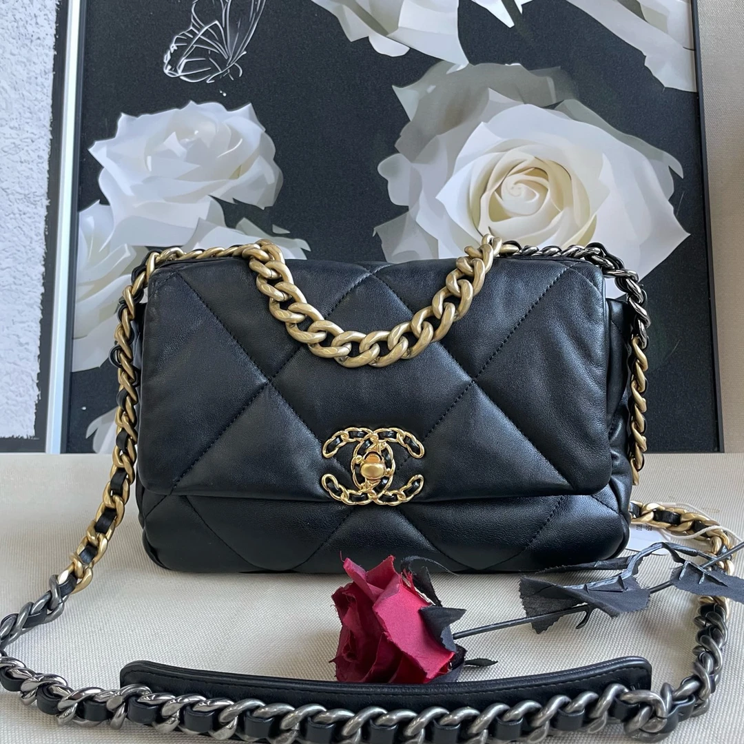 99新 Chanel/香奈儿 【文子姐专属】/D579/小号黑金19bag单肩包