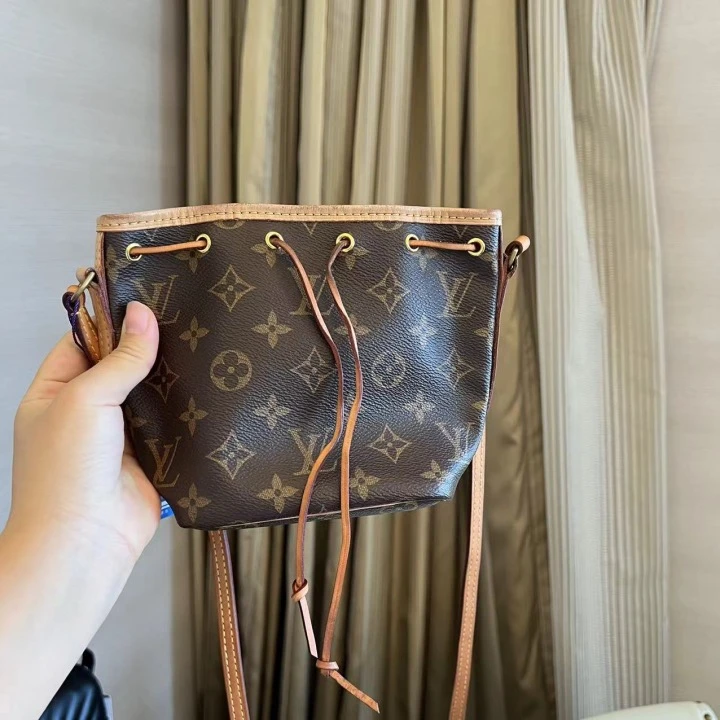 95新 LouisVuitton/路易威登 【文子姐专属】/D1180/LV 单肩包