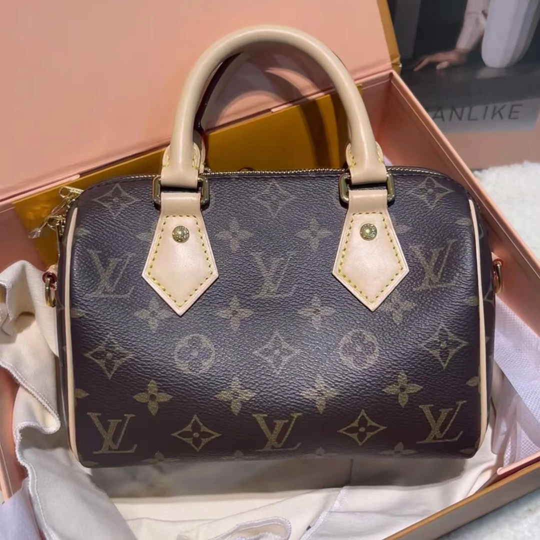 95新 LouisVuitton/路易威登 小鱼儿/4102221/lv sp20斜挎包