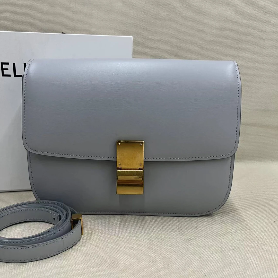 95新 Celine/思琳 小鱼儿/4021001/Celine经典 box包