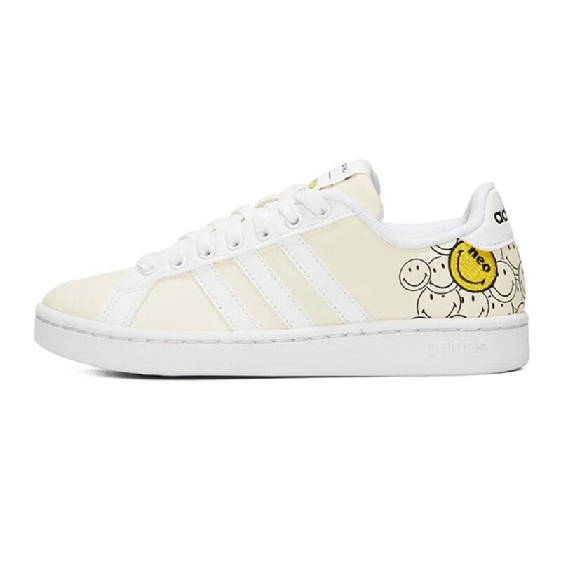 SMILEY x adidas neo GRAND COURT低帮板鞋女款米黄GY5001