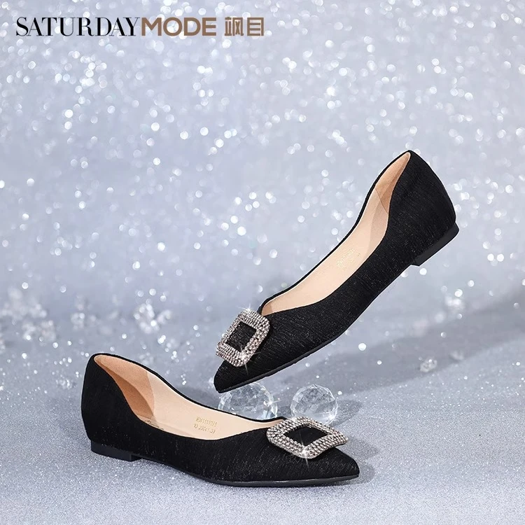 水钻方扣单鞋浅口通勤春季新款尖头平底气质MD41111021