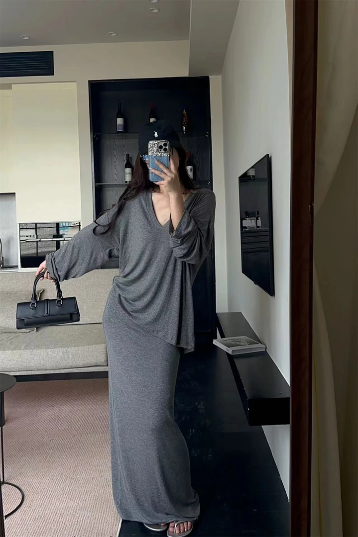 LUYUANR 主打一个舒适～深v领长袖休闲百搭套装