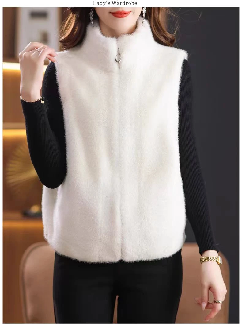 时尚短款马甲女秋冬新款轻奢外套加厚保暖立领无袖坎肩毛绒背心潮