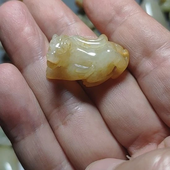 和田玉颈饰未镶嵌天*