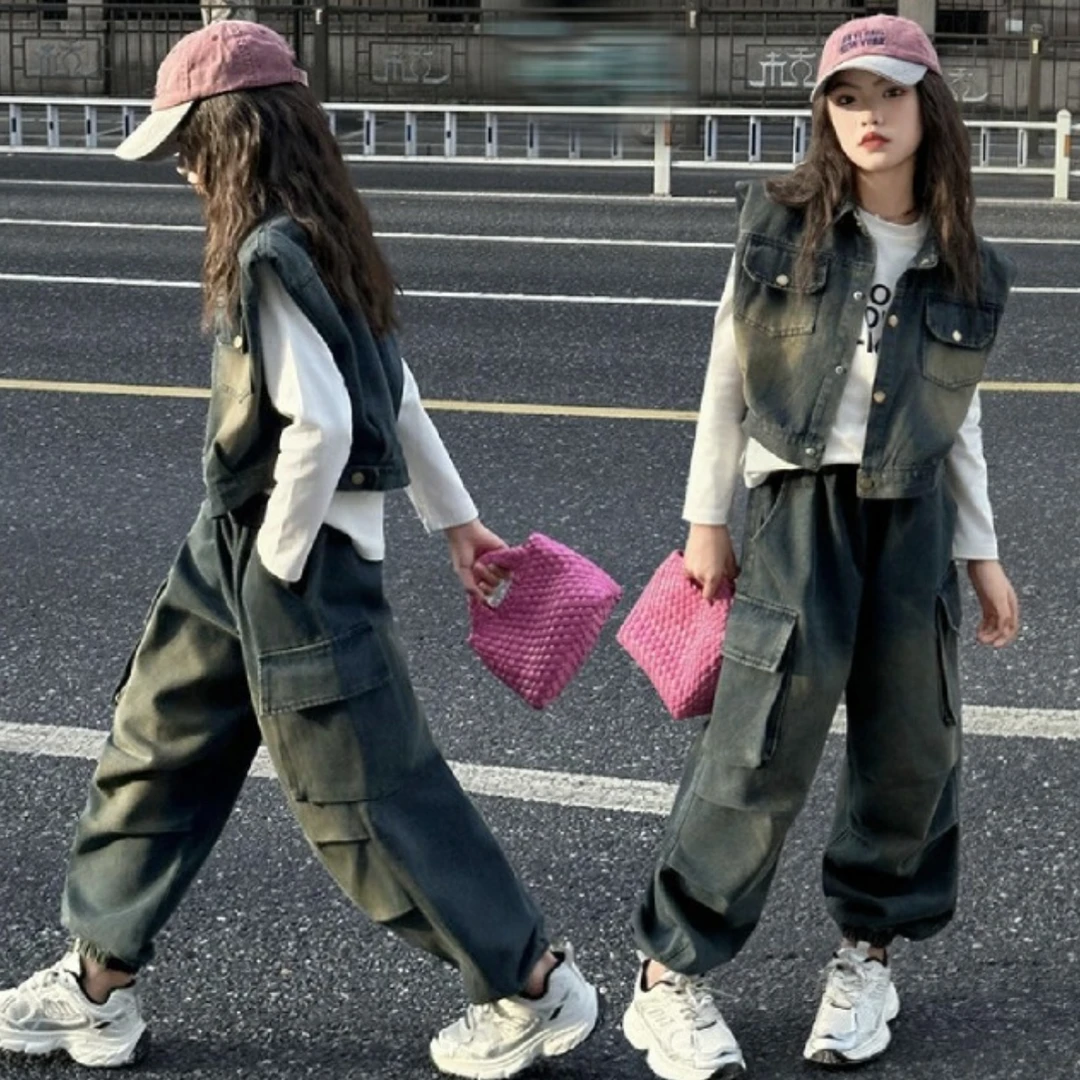 女童马甲套装秋季2024新款儿童时髦马甲三件套女孩洋气工装裤套装