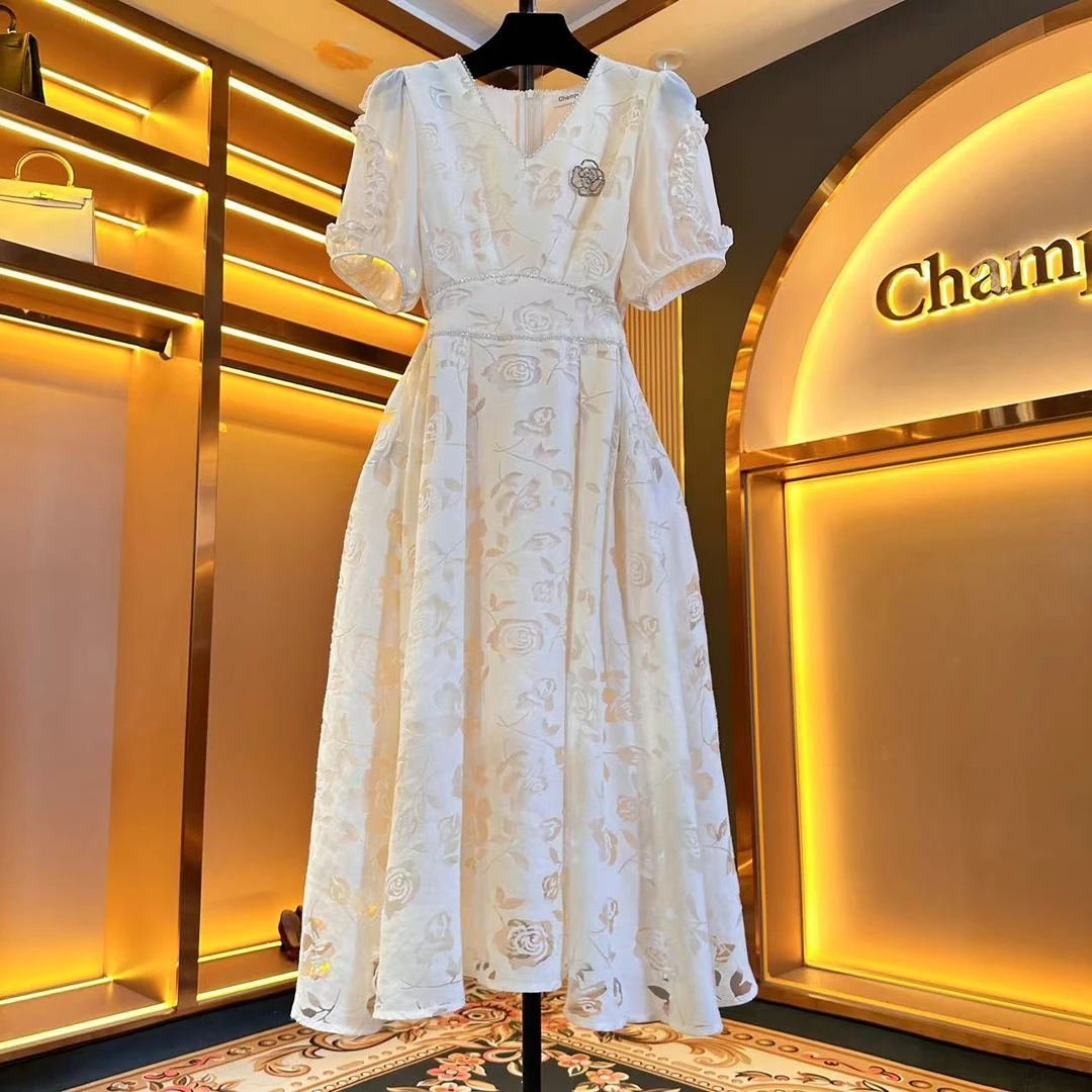 风浅山茶 新款显瘦御姐风气质绝美法式高端精致时尚连衣裙85128