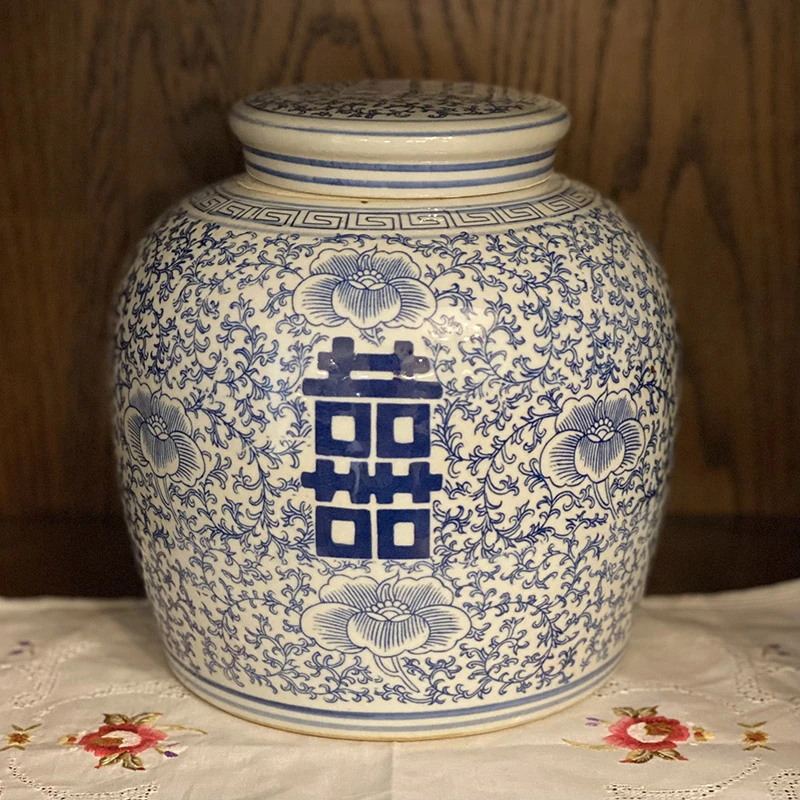 经典喜字罐手工拉胚釉下彩青花瓷罐花瓶