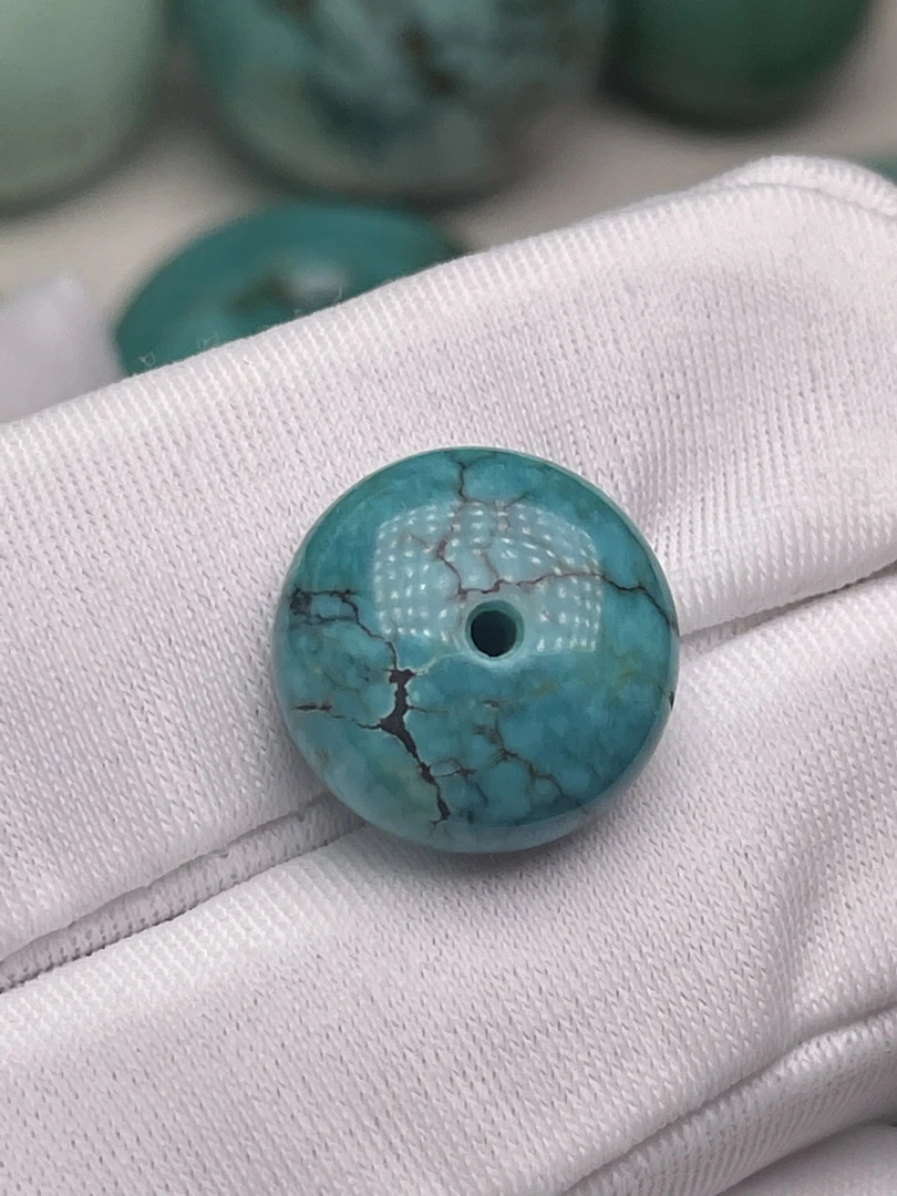 天然原矿绿松石扣子，做挂坠项链搭配