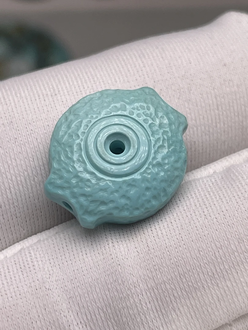 天然原矿绿松石雕刻双鱼嘴配项链吊坠挂件吊坠手串珠串搭配